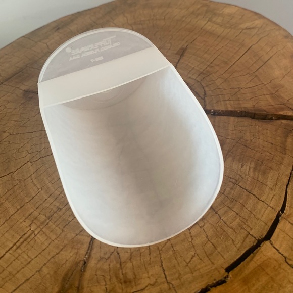 🎉LAST ONE🎉 VINTAGE / TUPPERWARE / Rocker Scoop - Picture 3 of 6